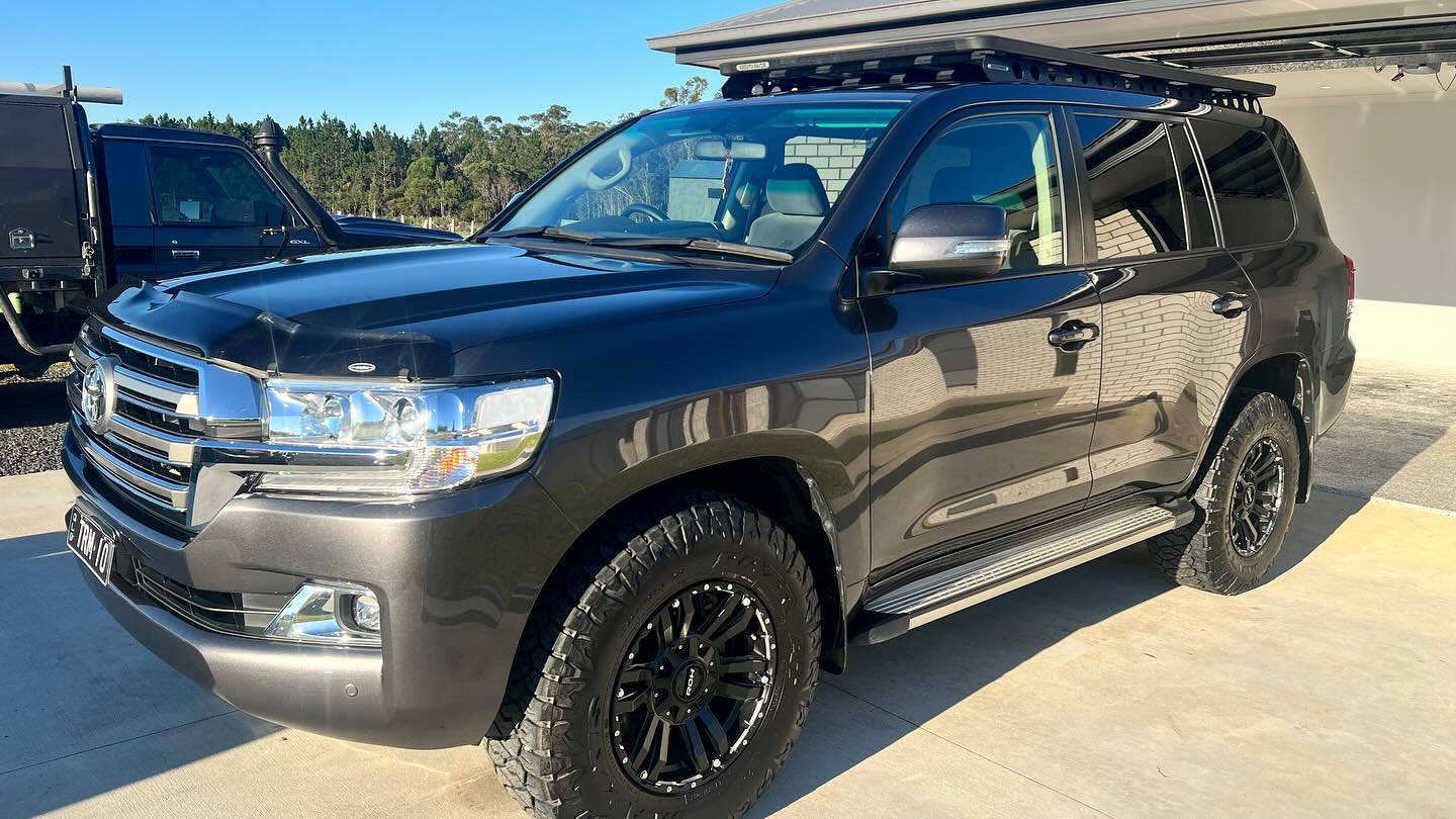 Recent Car Detailing in Glasshouse Mountains project gallery image
